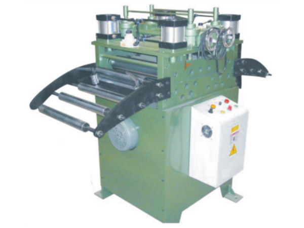 HS-500A厚闆矯直(zhi)機