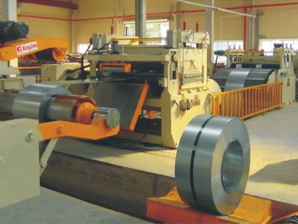 KJH60薄(bao)闆高速數控(kong)精密開卷整(zhěng)平橫切生産(chan)線